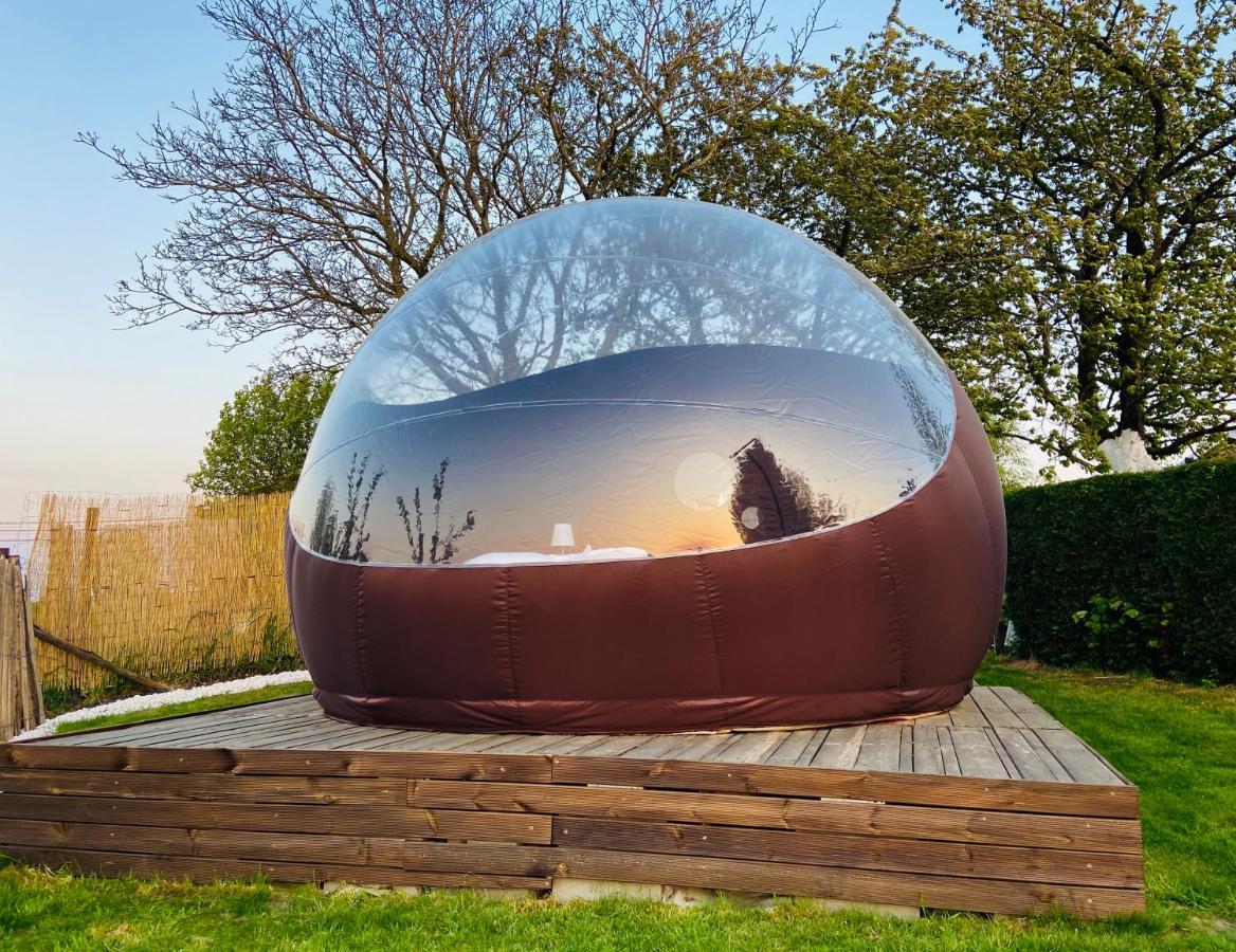 Bulle D Evasion Silly Pres De Pairi Daiza Exterior foto